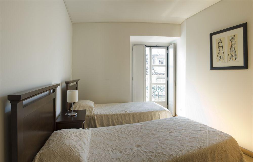 Chiado Apartments Lisboa Ngoại thất bức ảnh